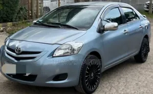 Toyota Belta 2009 Blue