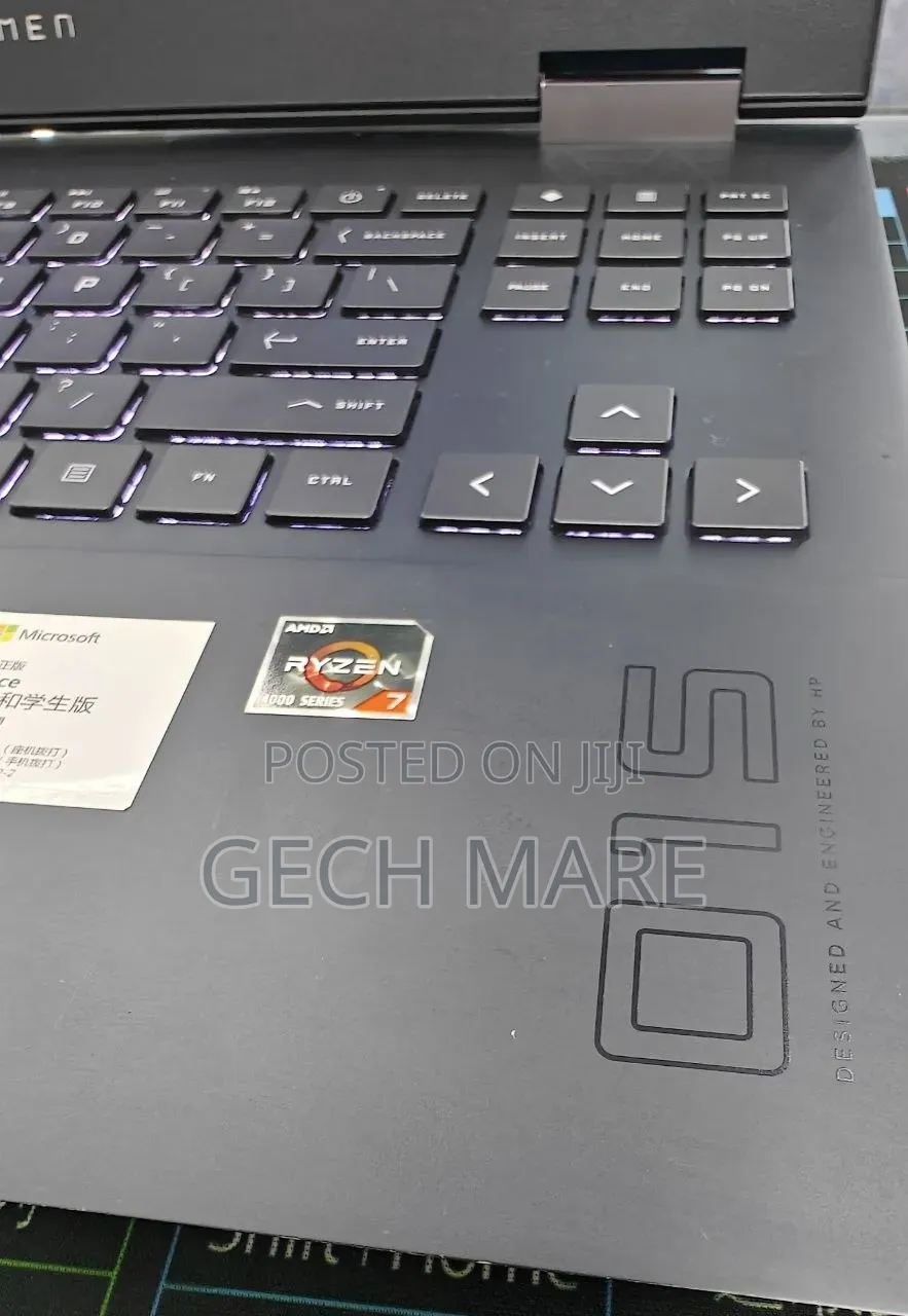 New Laptop HP Omen 15 16GB AMD Ryzen 7 SSD 512GB
