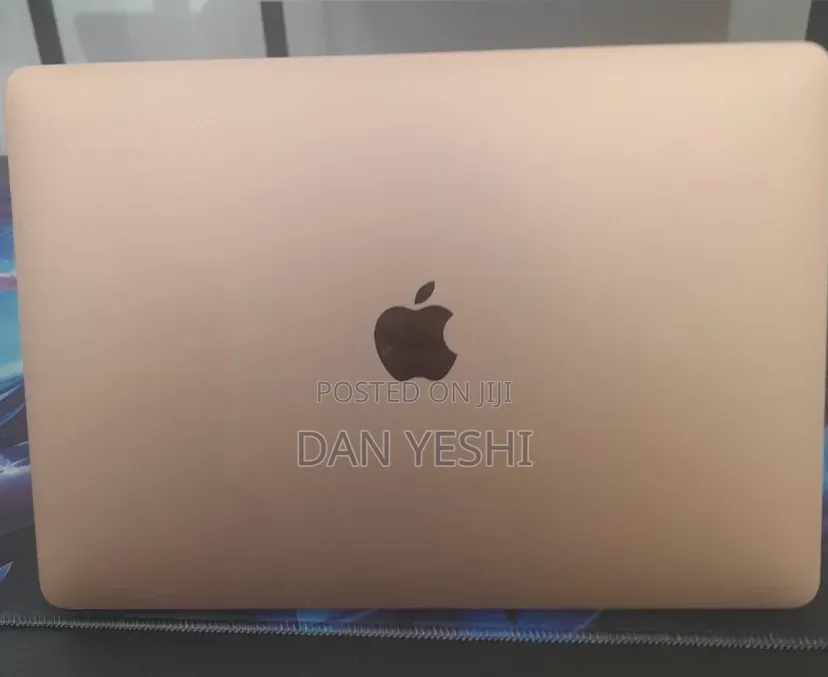 New Laptop Apple MacBook Air 8GB Apple M1 SSD 256GB