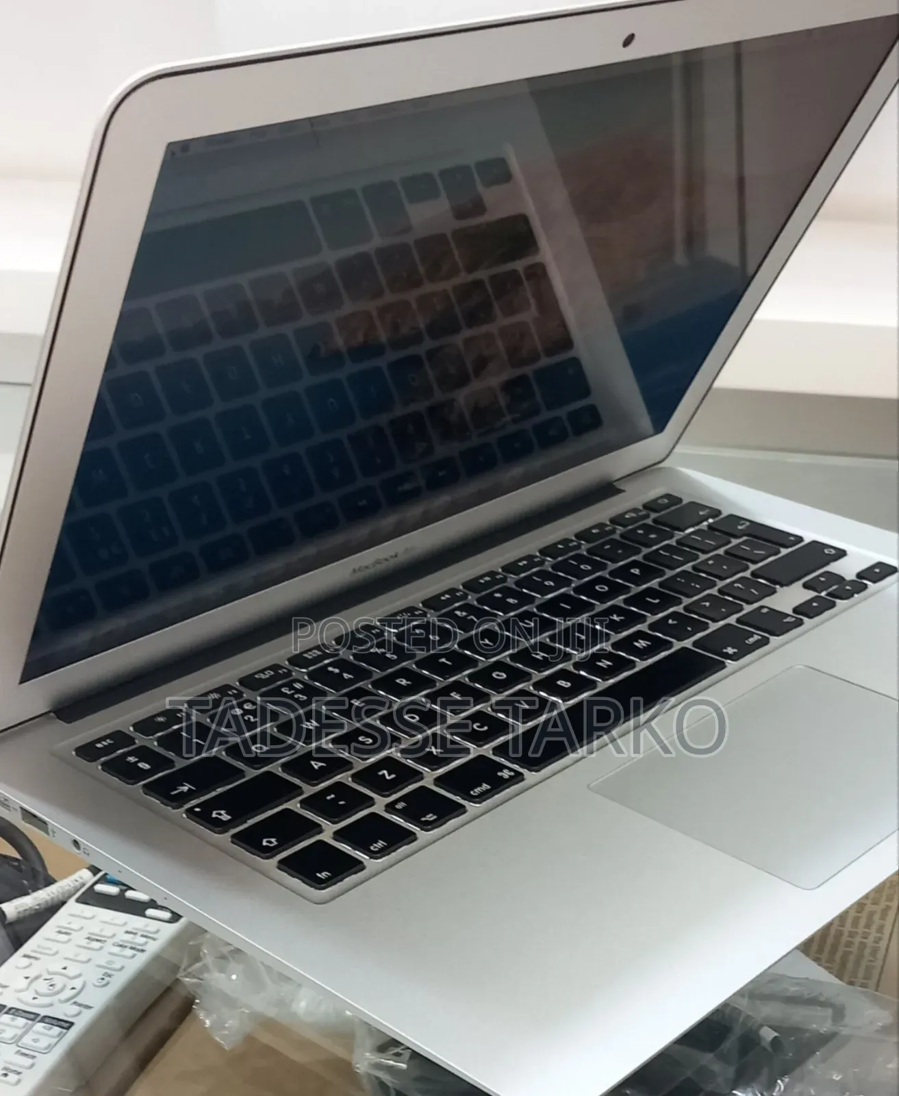 New Laptop Apple MacBook Air 2017 8GB Intel Core i5 SSD 128GB