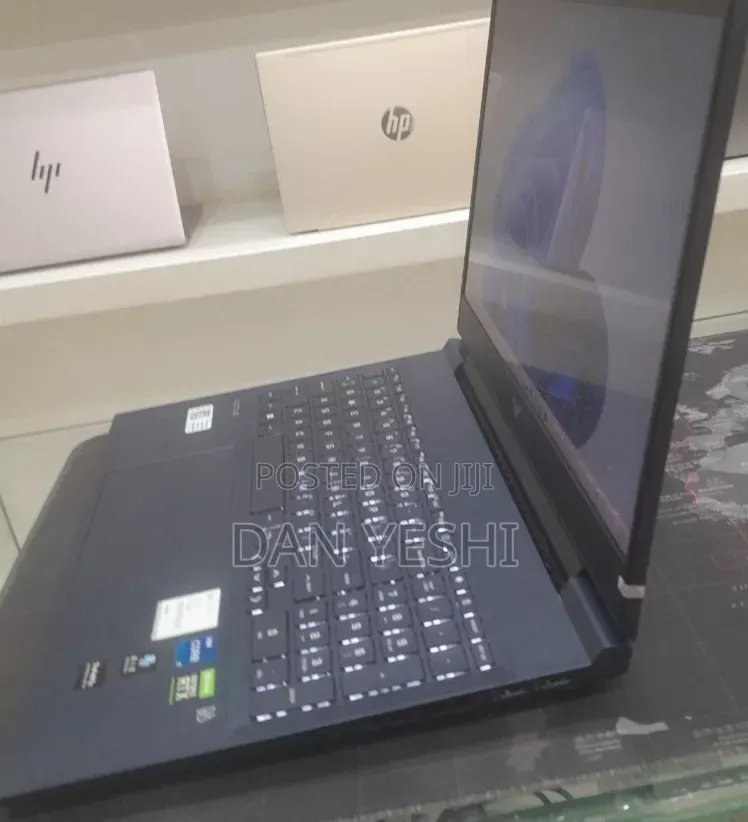 New Laptop HP Victus 15 16GB Intel Core i7 SSD 512GB