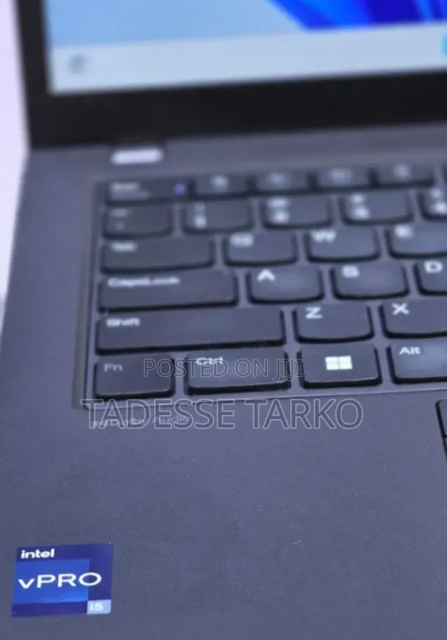 New Laptop Lenovo ThinkPad T14s G4 16GB Intel Core i5 SSD 512GB