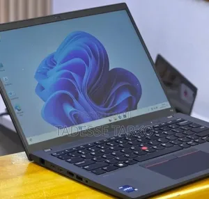 New Laptop Lenovo ThinkPad T14s G4 16GB Intel Core i5 SSD 512GB