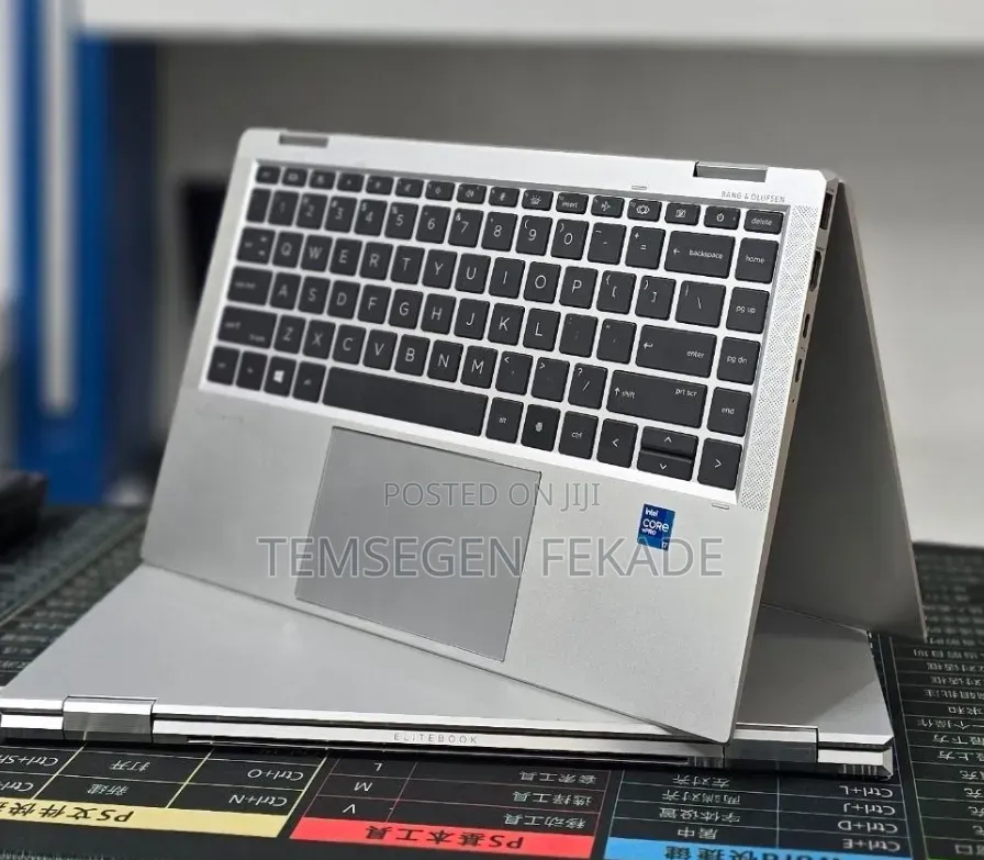 New Laptop HP EliteBook 1040 G8 16GB Intel Core i7 SSD 512GB