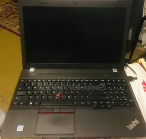 Laptop Lenovo ThinkPad E570 8GB Intel Core i3 HDD 1T