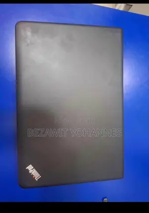 Laptop Lenovo ThinkPad E570 8GB Intel Core i3 HDD 1T