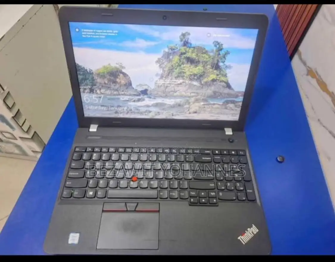 Laptop Lenovo ThinkPad E570 8GB Intel Core i3 HDD 1T