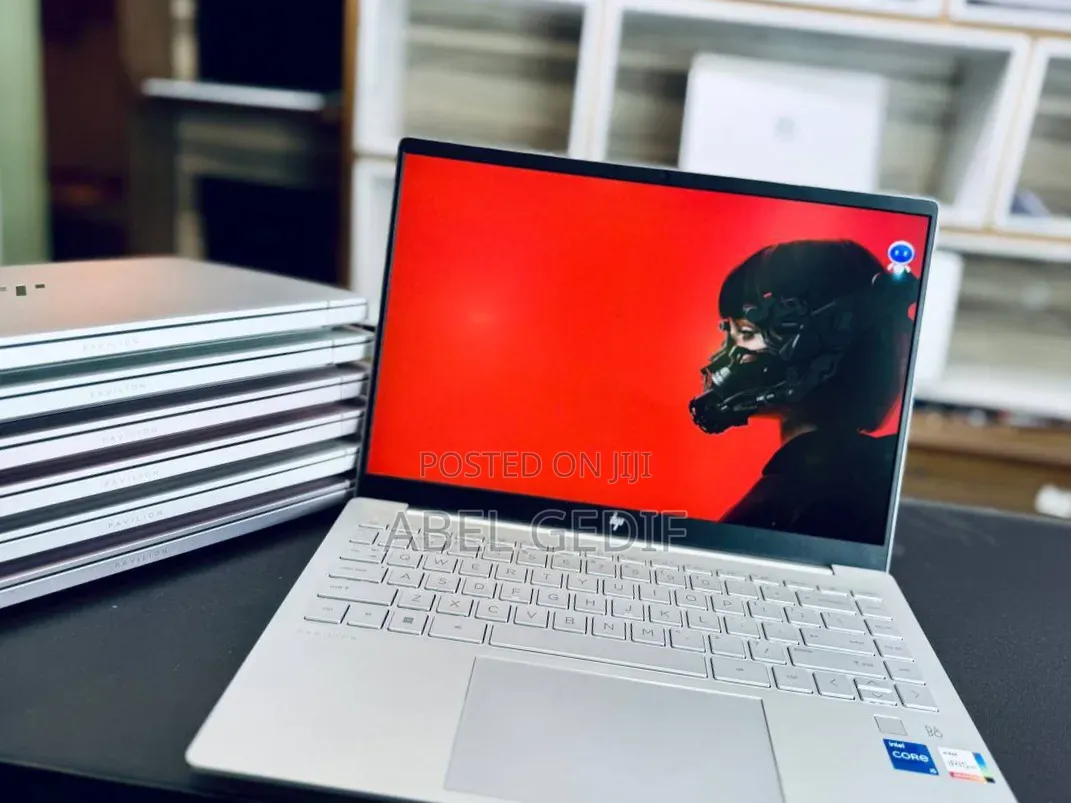 New Laptop HP Pavilion 14 16GB Intel Core i5 SSD 1T