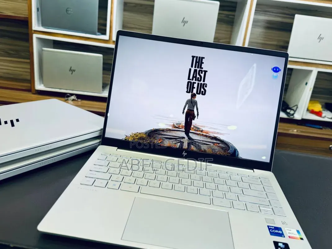 New Laptop HP Pavilion 14 16GB Intel Core i7 SSD 1T