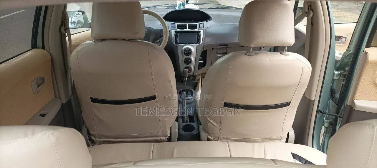 Toyota Yaris 2010