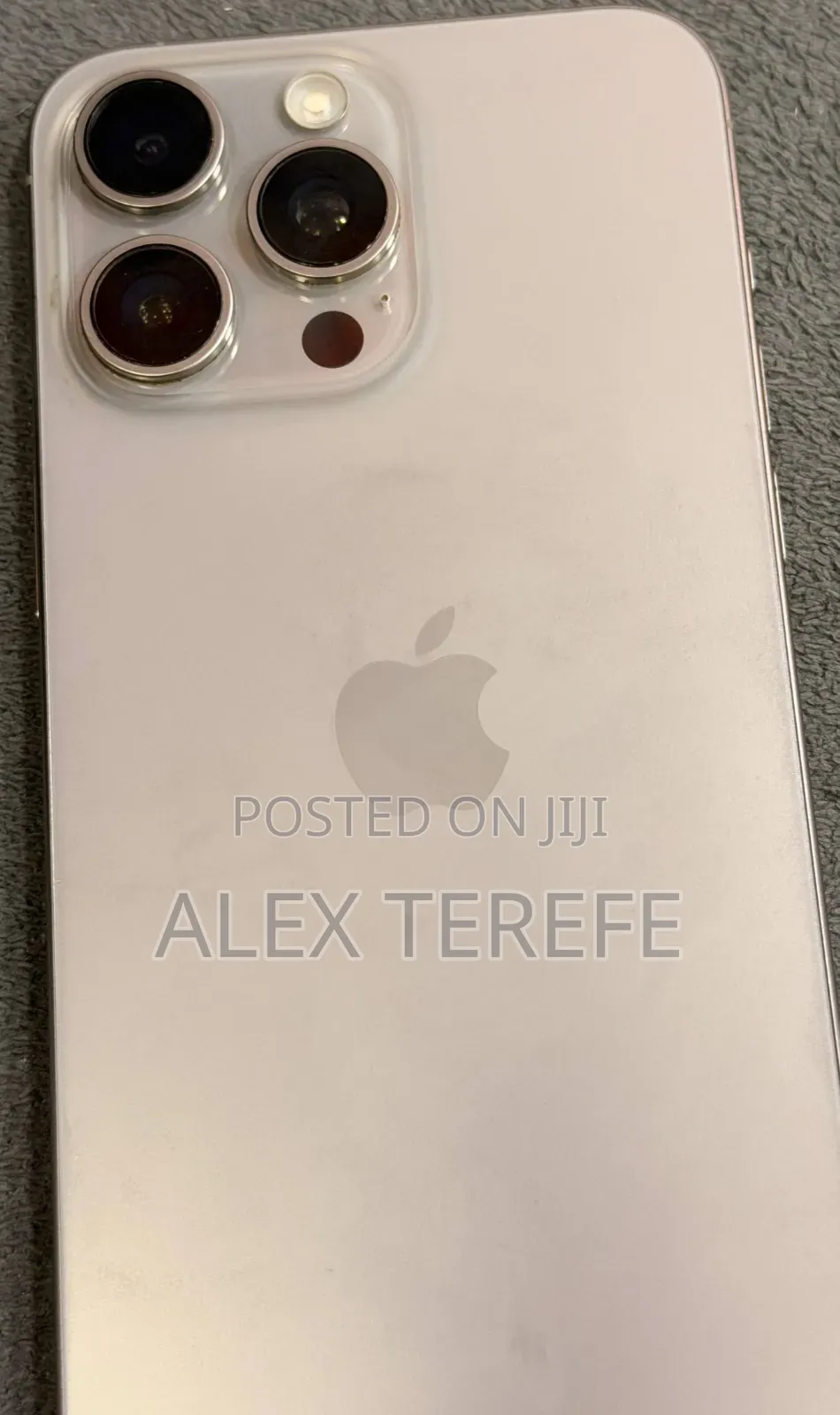 New Apple iPhone 15 Pro Max 256 GB Silver