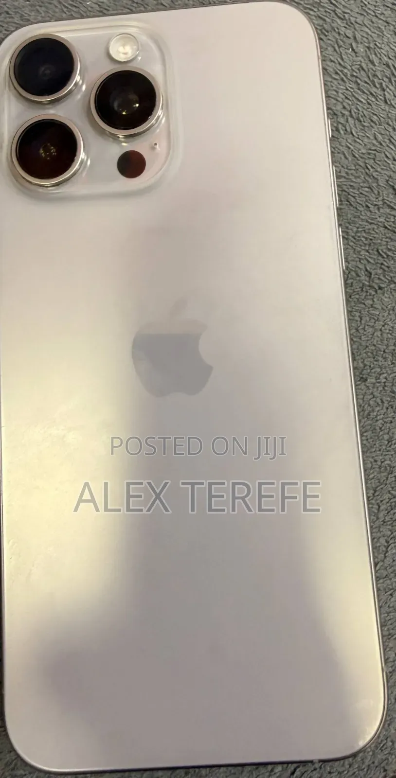 New Apple iPhone 15 Pro Max 256 GB Silver