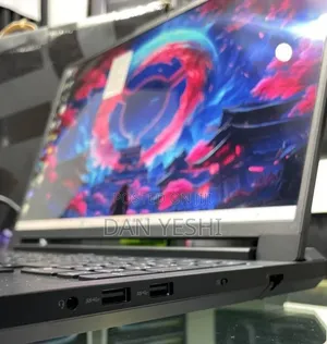 New Laptop Lenovo Legion Pro 7 64GB Intel Core Ultra 9 SSD 2T