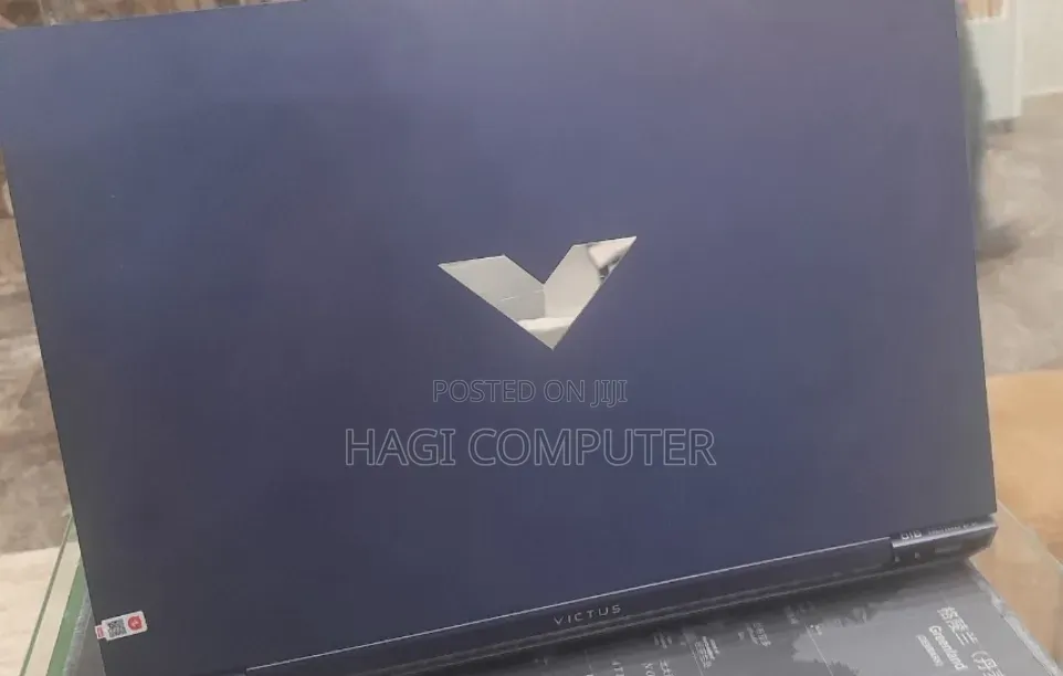 New Laptop HP Victus 15 16GB Intel Core i7 SSD 512GB