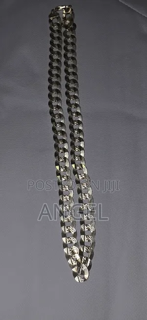 Bold Italian Silver Curb Link Chain 