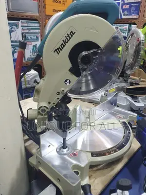 Orgnal Makita Metre Saw Machine 1650 Watt