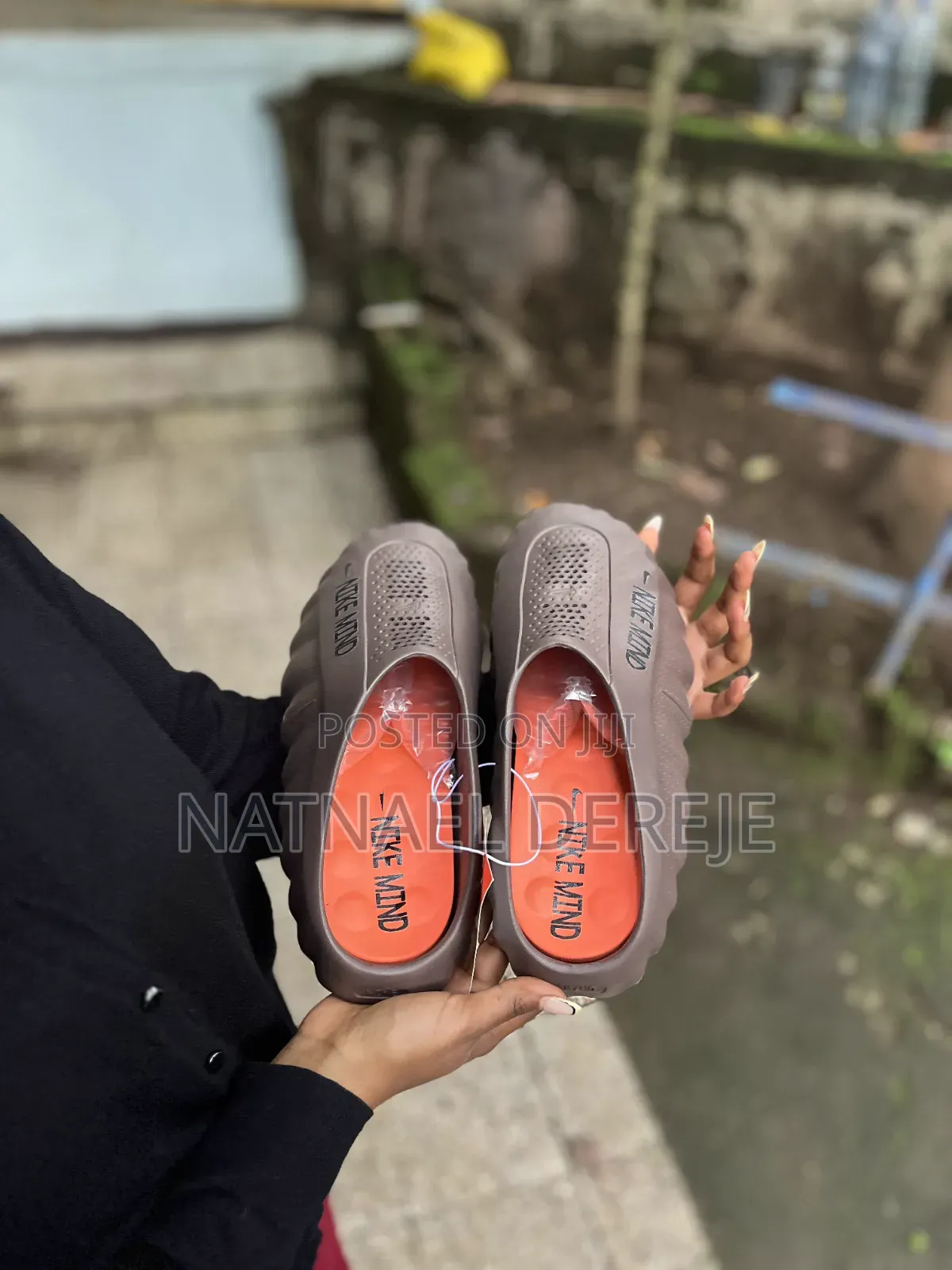 Nike Mind Slipper Shoes