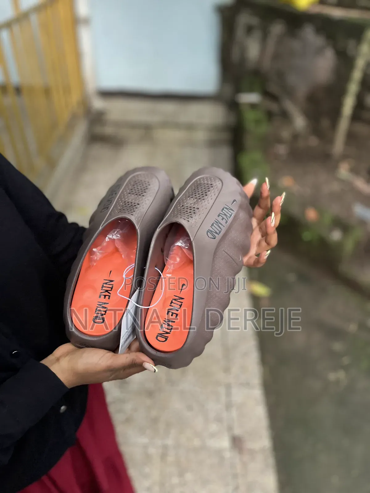 Nike Mind Slipper Shoes