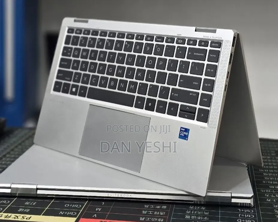 New Laptop HP EliteBook x360 1040 G7 16GB Intel Core i7 SSD 512GB