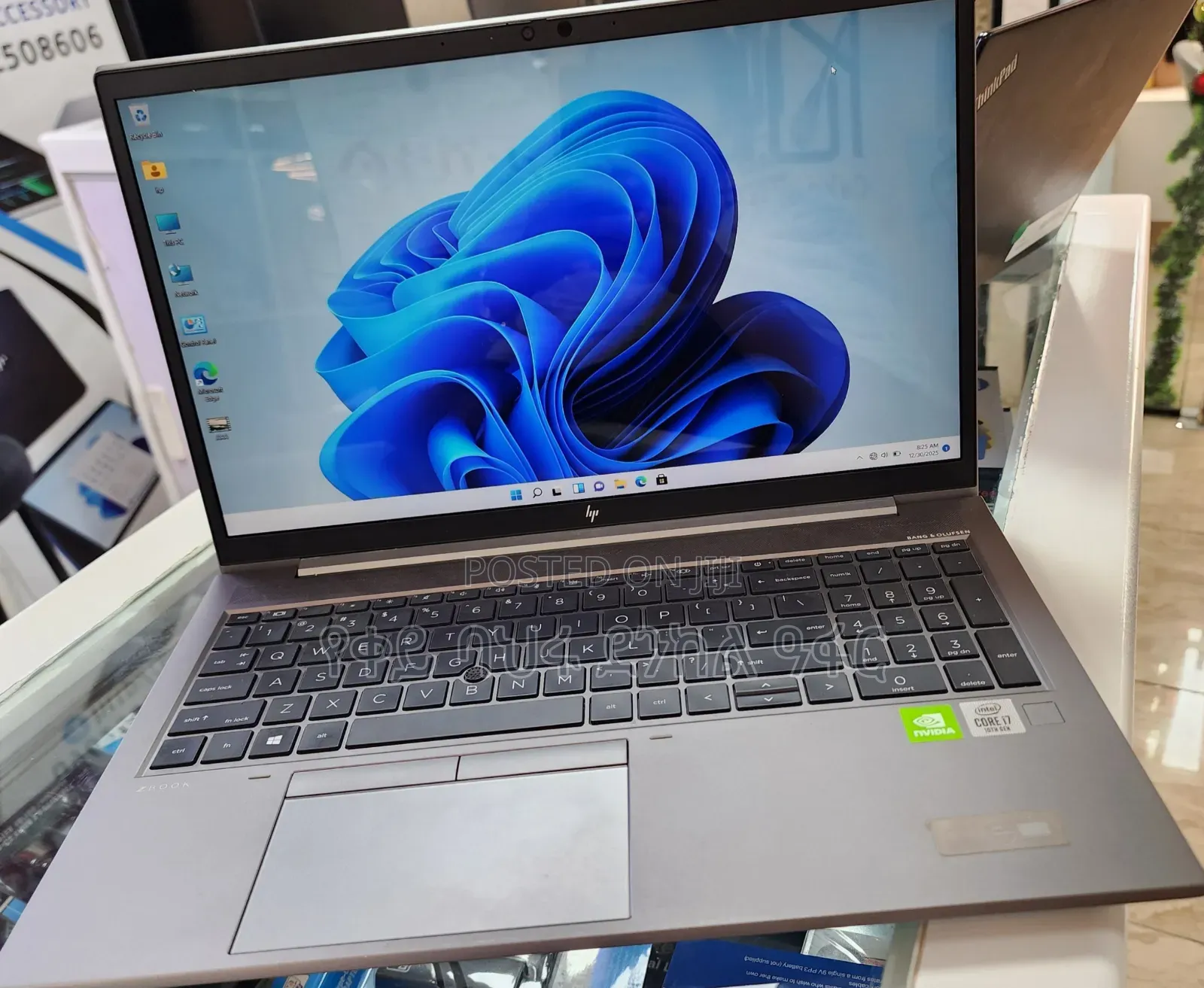New Laptop HP ZBook 17 16GB Intel Core i7 SSD 512GB