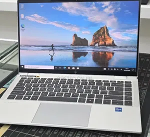 New Laptop HP EliteBook 1040 G8 16GB Intel Core i7 SSD 512GB