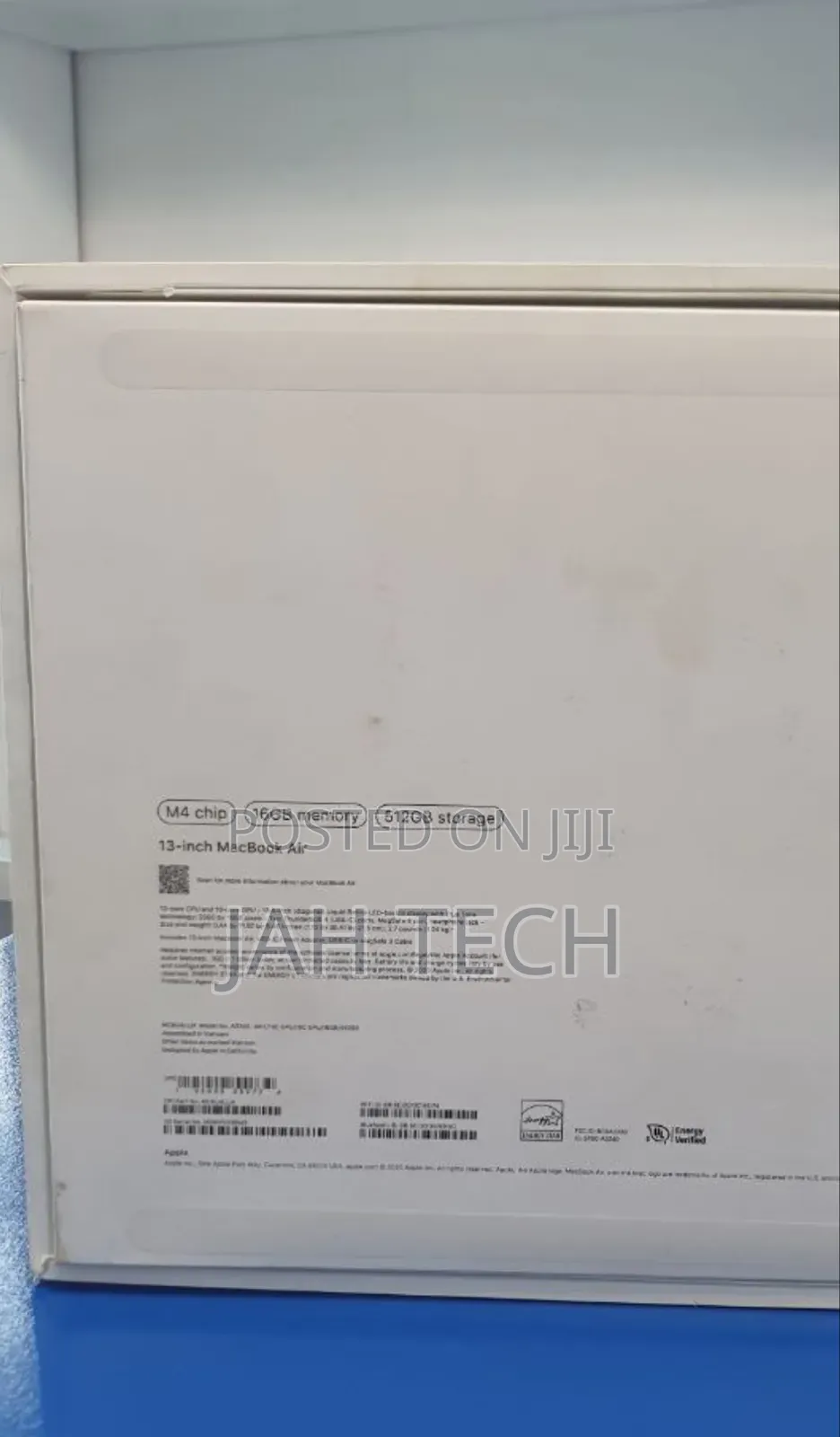 New Laptop Apple MacBook Air 2025 M4 16GB Apple M4 SSD 512GB