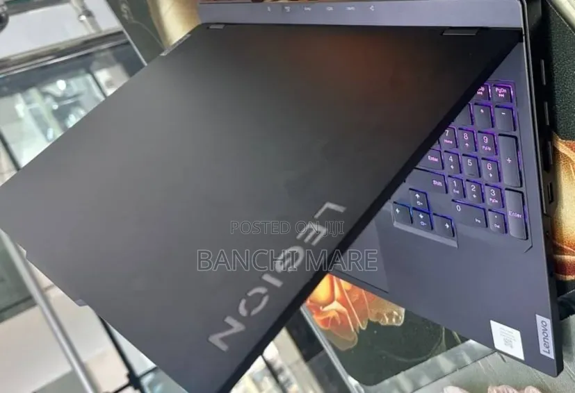 New Laptop Lenovo Legion Pro 7 32GB Intel Core i9 SSD 1T