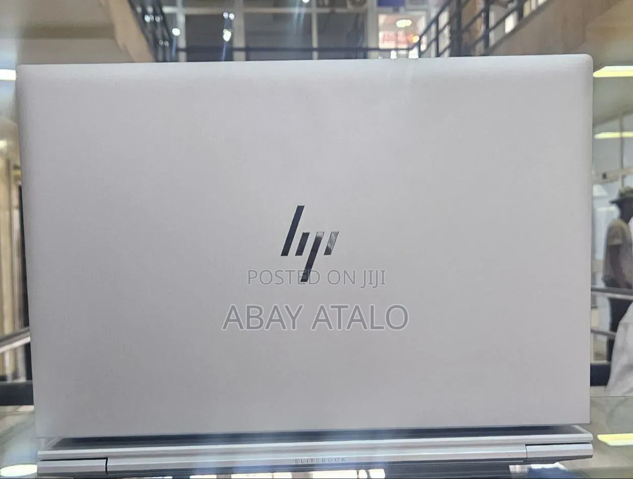 New Laptop HP EliteBook 840 G8 16GB Intel Core i7 SSD 512GB