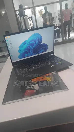 New Laptop HP Victus 16 16GB Intel Core i7 SSD 1T