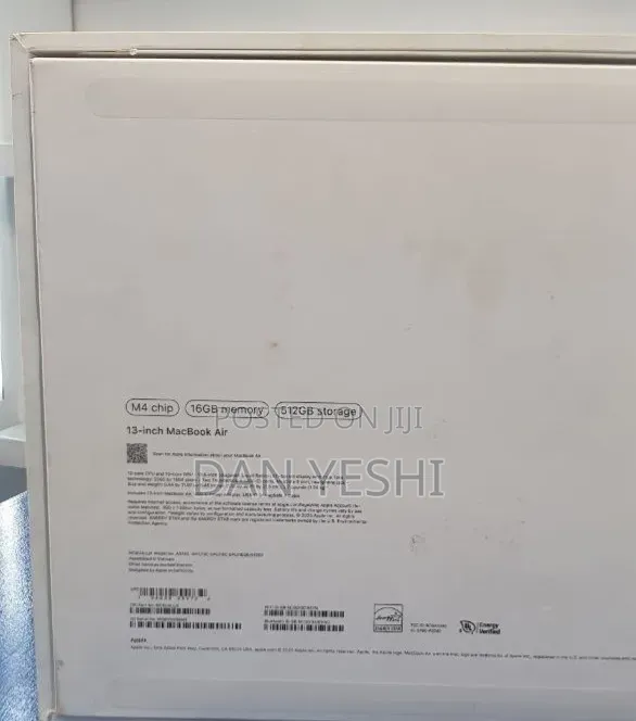 New Laptop Apple MacBook Air 2025 M4 16GB Apple M4 SSD 512GB