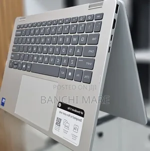 New Laptop HP OmniBook 5 Flip 16GB Intel Core 7 SSD 1T