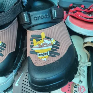 Crocs Lewendm Lesetm Ymihon Ale