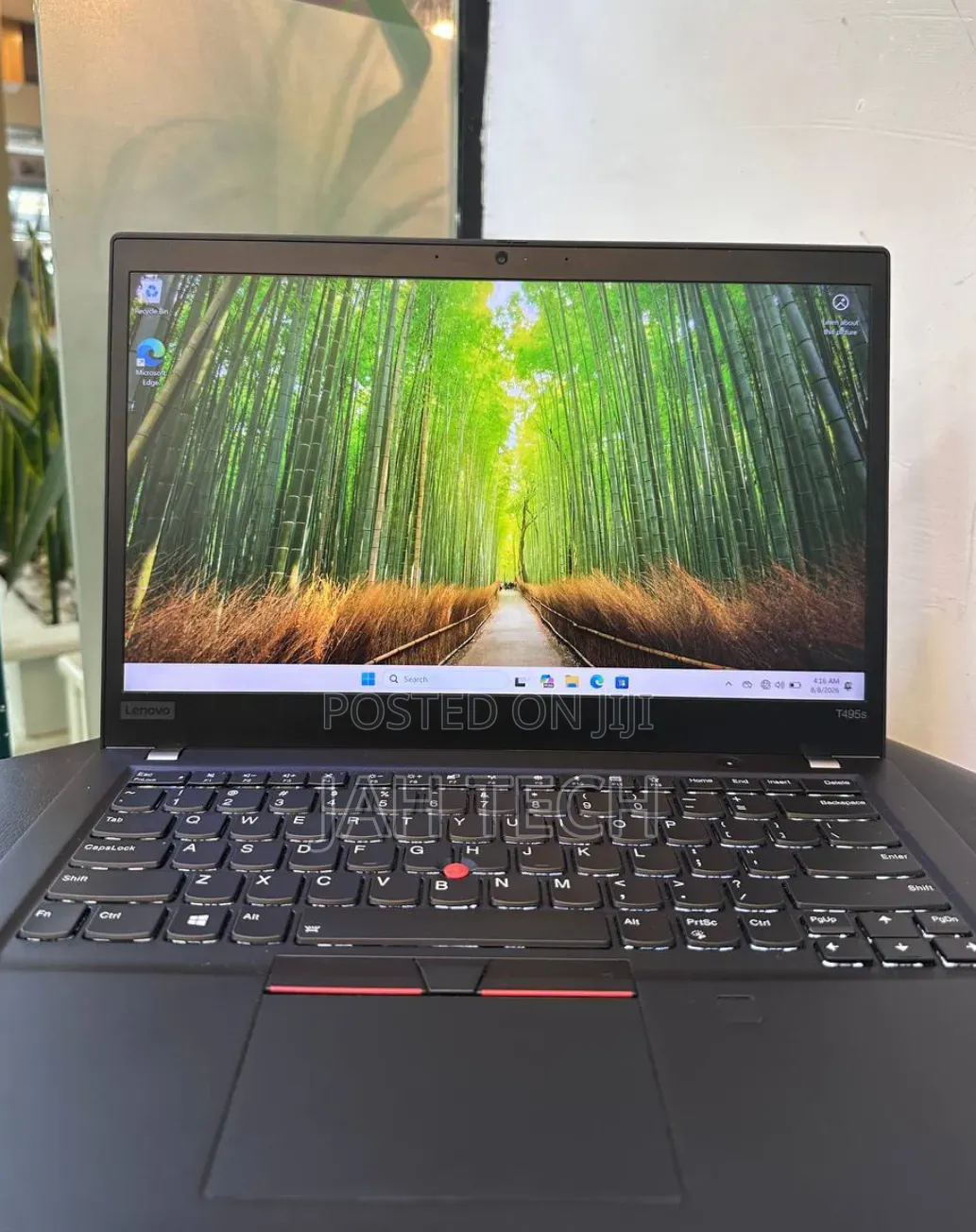 New Laptop Lenovo ThinkPad t495s 16GB AMD Ryzen 7 SSD 512GB