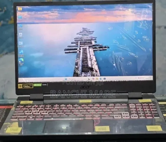 New Laptop Acer Nitro V 15 16GB Intel Core i9 SSD 512GB