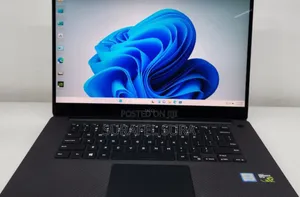 New Laptop Dell XPS 15 16GB Intel Core i7 SSD 512GB