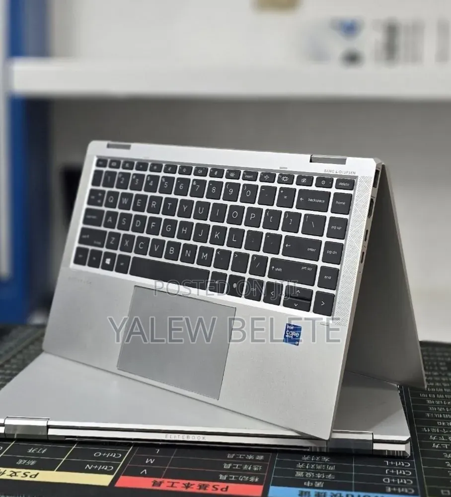 New Laptop HP EliteBook 1040 G8 16GB Intel Core i7 SSD 512GB
