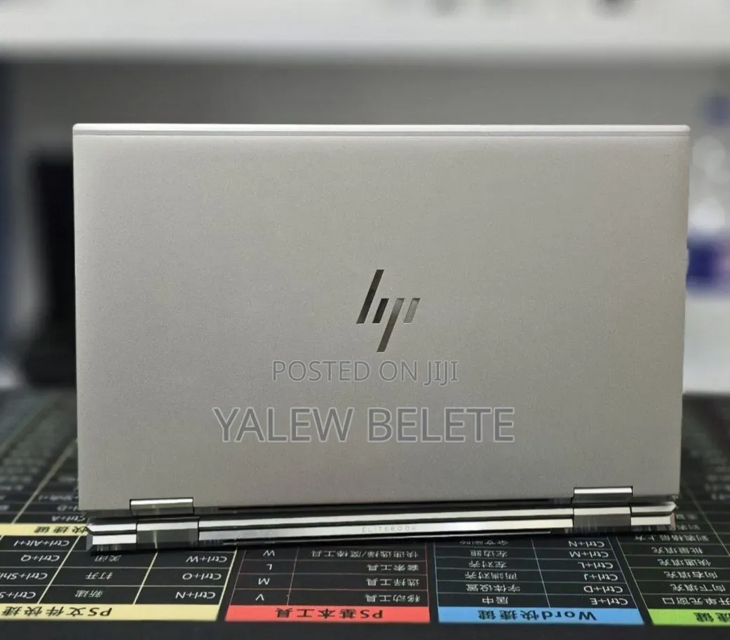 New Laptop HP EliteBook 1040 G8 16GB Intel Core i7 SSD 512GB