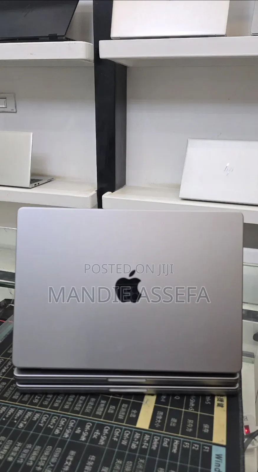 New Laptop Apple MacBook Pro 2021 M1 16GB Apple M1 Pro SSD 512GB