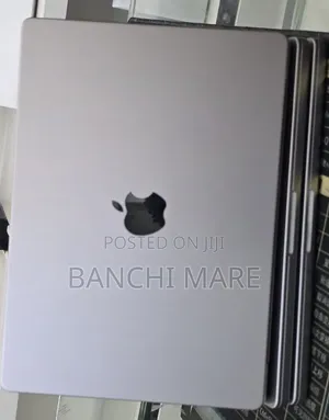 New Laptop Apple MacBook Pro 2021 M1 16GB Apple M1 Pro SSD 512GB