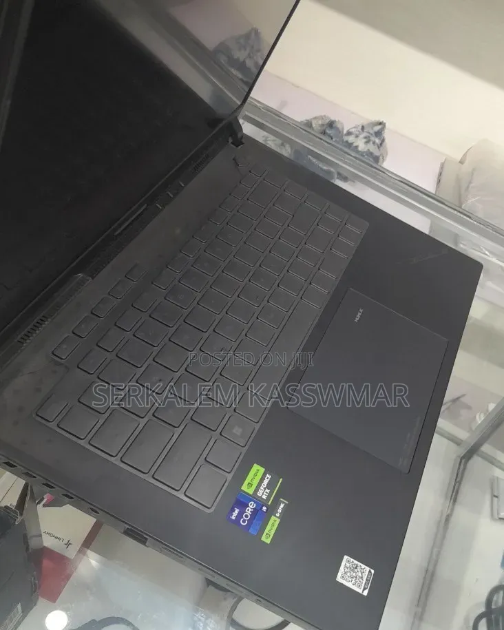 New Laptop Asus ROG Strix G15 16GB Intel Core i9 SSD 1T