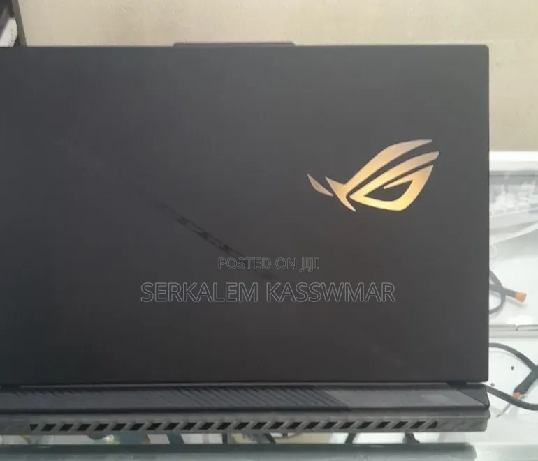 New Laptop Asus ROG Strix G15 16GB Intel Core i9 SSD 1T