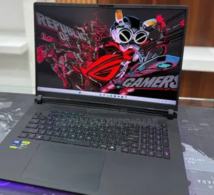 New Laptop Asus ROG Strix G18 32GB Intel Core Ultra 9 SSD 2T