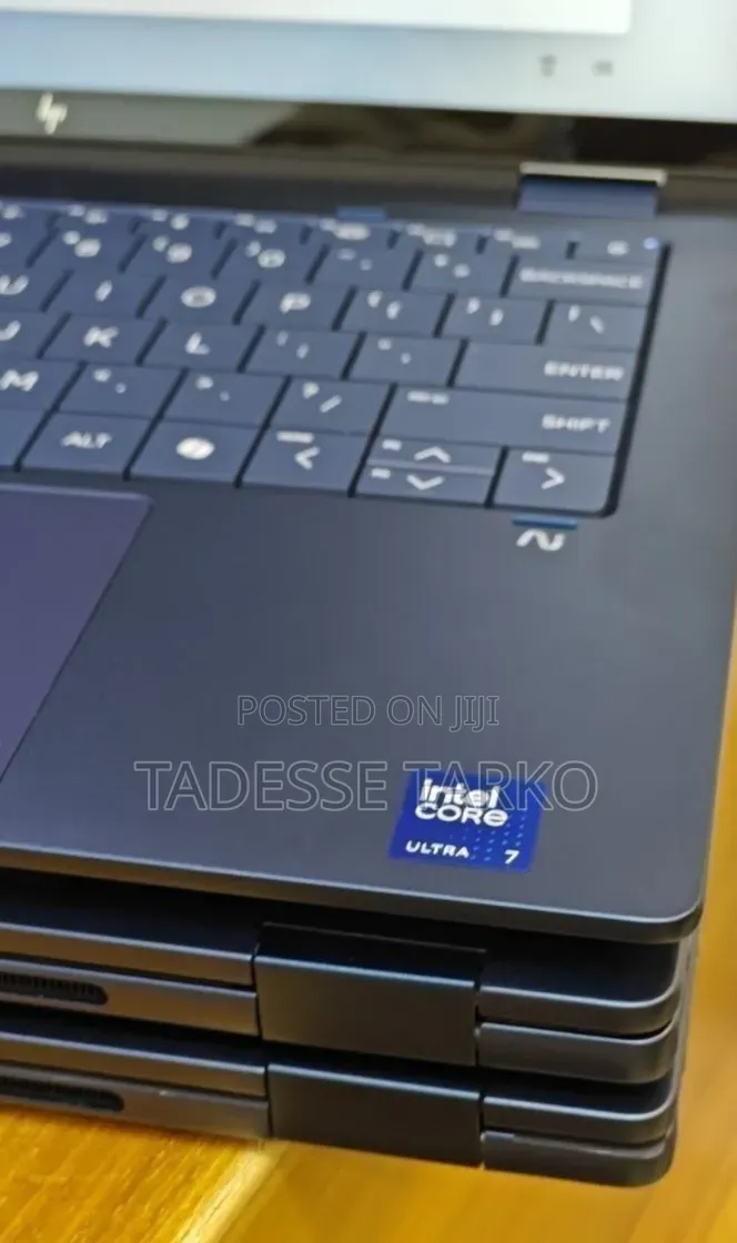 New Laptop HP OmniBook X Flip 14" 16GB Intel Core Ultra 7 SSD 1T