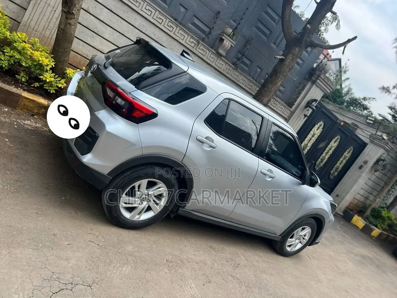 Toyota Raize 2023 Silver