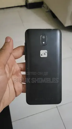 Safaricom Neon Ray Pro 16 GB Black