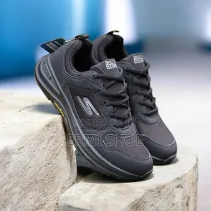 Out Door Running Skechers