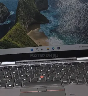 New Laptop Lenovo ThinkPad X1 Yoga 16GB Intel Core i7 SSD 512GB