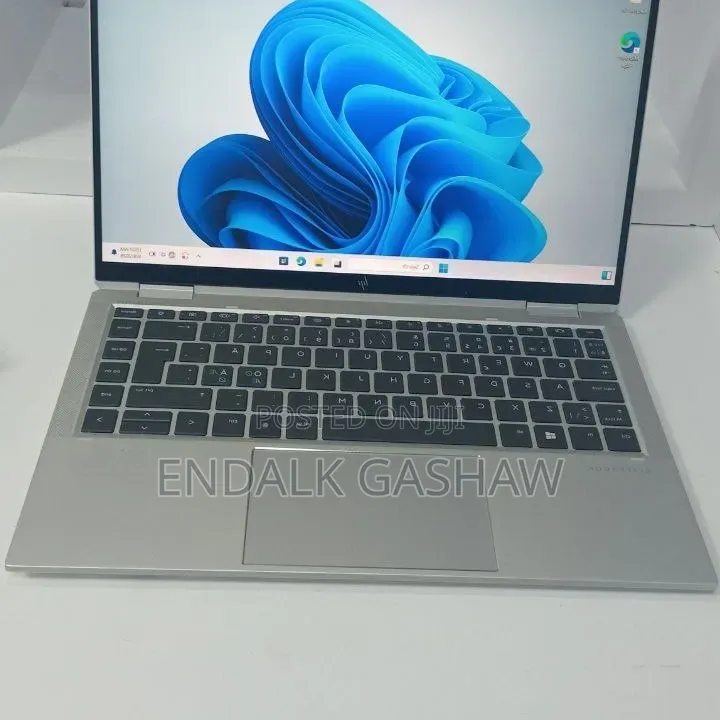 New Laptop HP EliteBook 1040 G8 16GB Intel Core i7 SSD 512GB