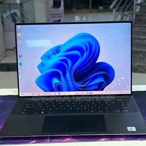 New Laptop Dell XPS 15 16GB Intel Core i7 SSD 512GB