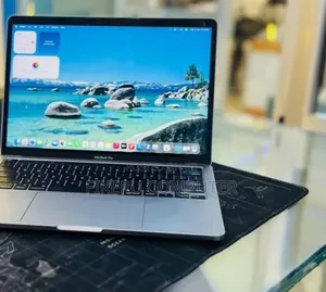 New Laptop Apple MacBook Pro 2022 M2 8GB Apple M2 SSD 256GB